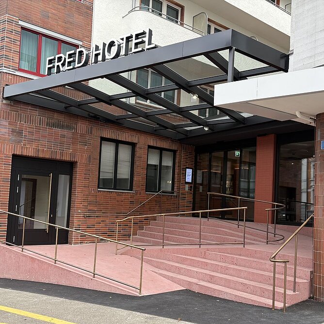 Totalsanierung Hotel Leoneck - Fred Hotel Central