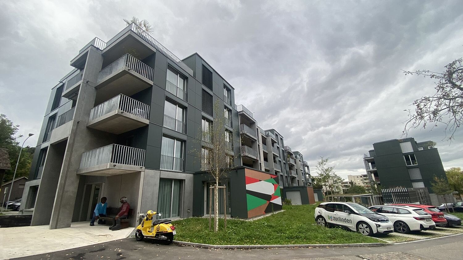 Bachwiesenstrasse 331 / 335 / Altstettenstrasse 120 - 124